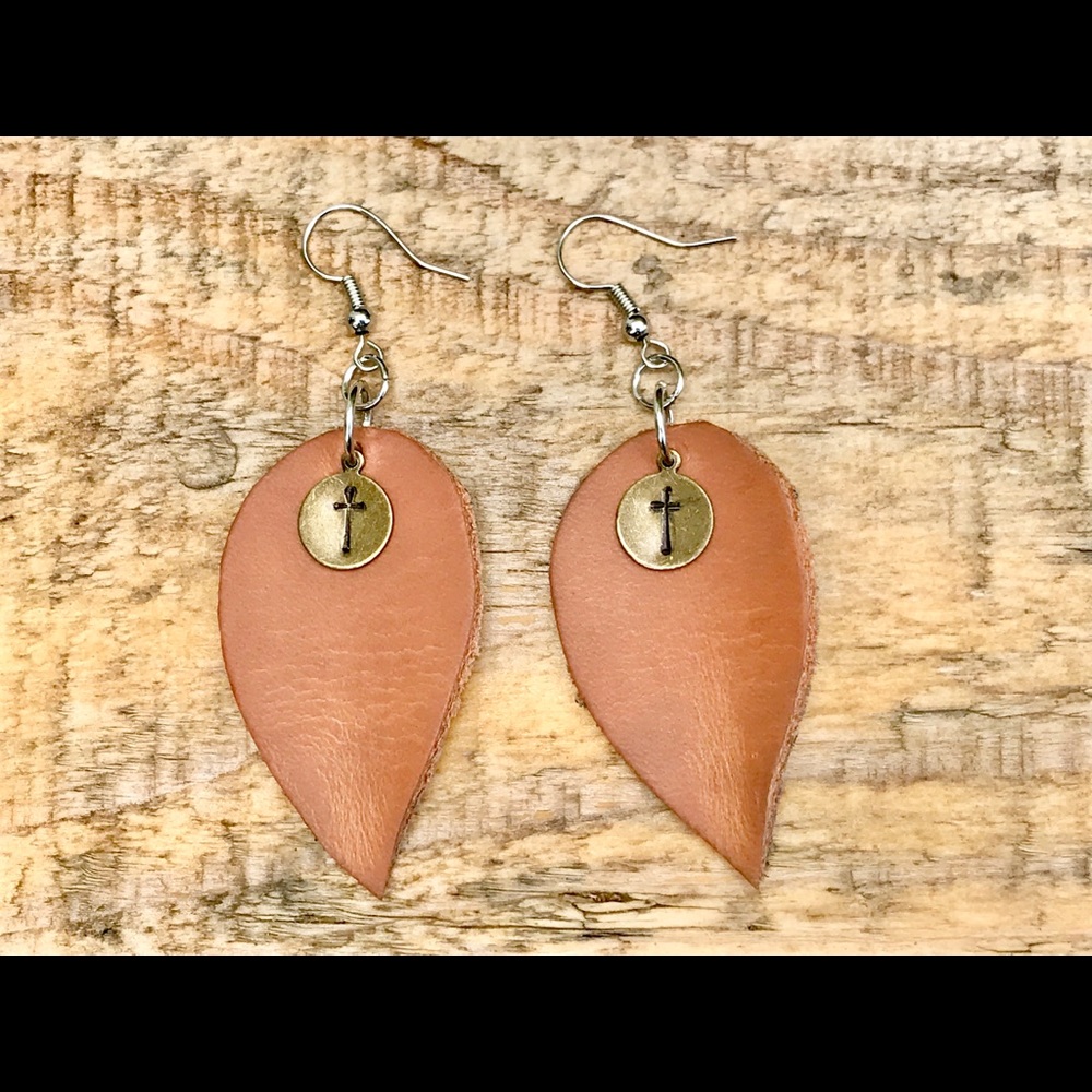 Handmade leather teardrop earrings